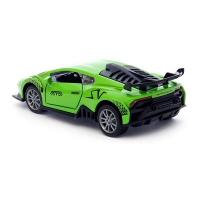 Samochód sportowy Lambo STO z napędem
