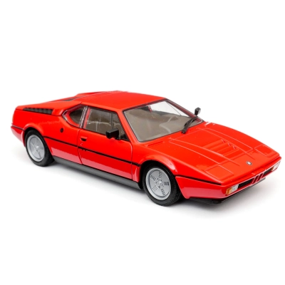 BMW M1 - model Welly - skala 1:24