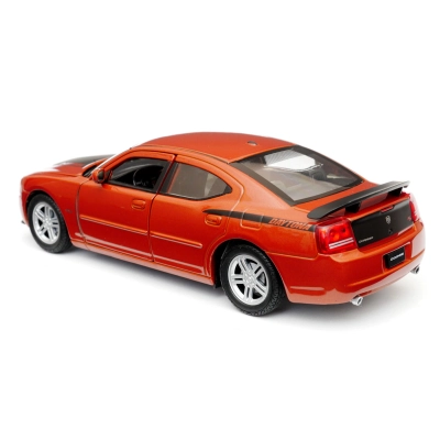 Dodge Charger Daytona R/T 2006 - model Welly - skala 1:24