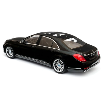 Mercedes-Benz S-Class - model Welly - skala 1:24