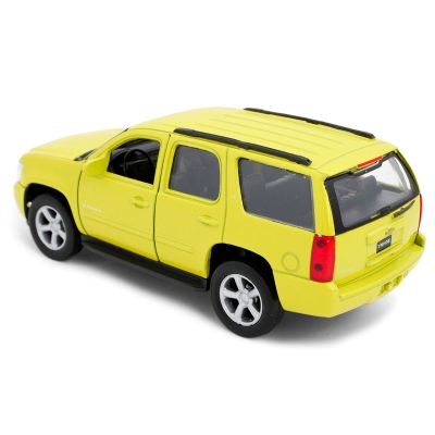 2008 Chevrolet Tahoe - model Welly - skala 1:34-39