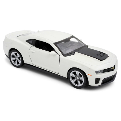 Chevrolet Camaro ZL1 - model Welly - skala 1:34-39