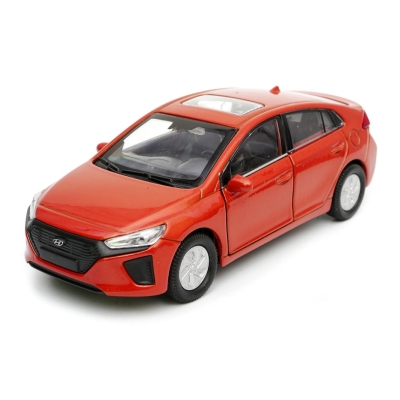 Hyundai Ioniq - model Welly - skala 1:34-39